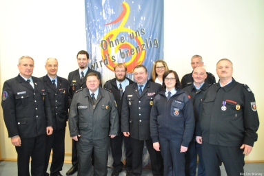Gruppenbild des Vorstands der Kriesjugendfeuerwehr Mayen-Koblenz